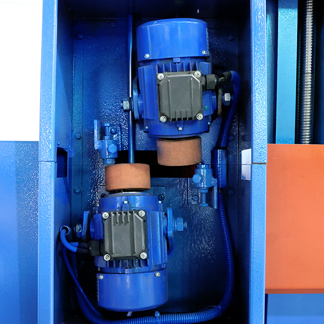 Máquina descascadora de espuma XYQ--2150A/2300A